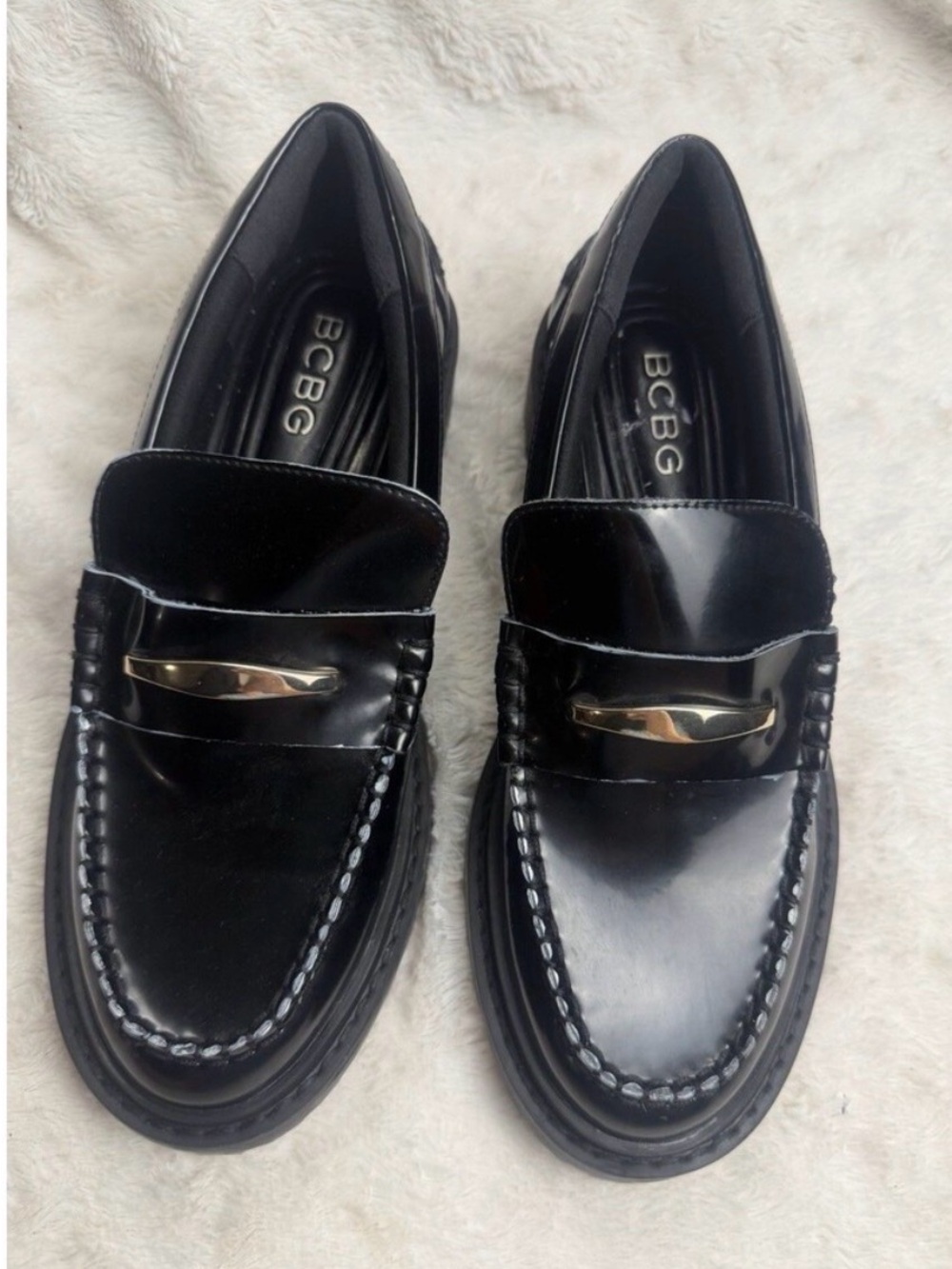 BCBG Black Patent Leather Laney Lug Penny Loafers with Gold Vamp Buckle Preppy - Picture 6 of 16
